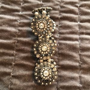 FRANCESCA’S bracelet